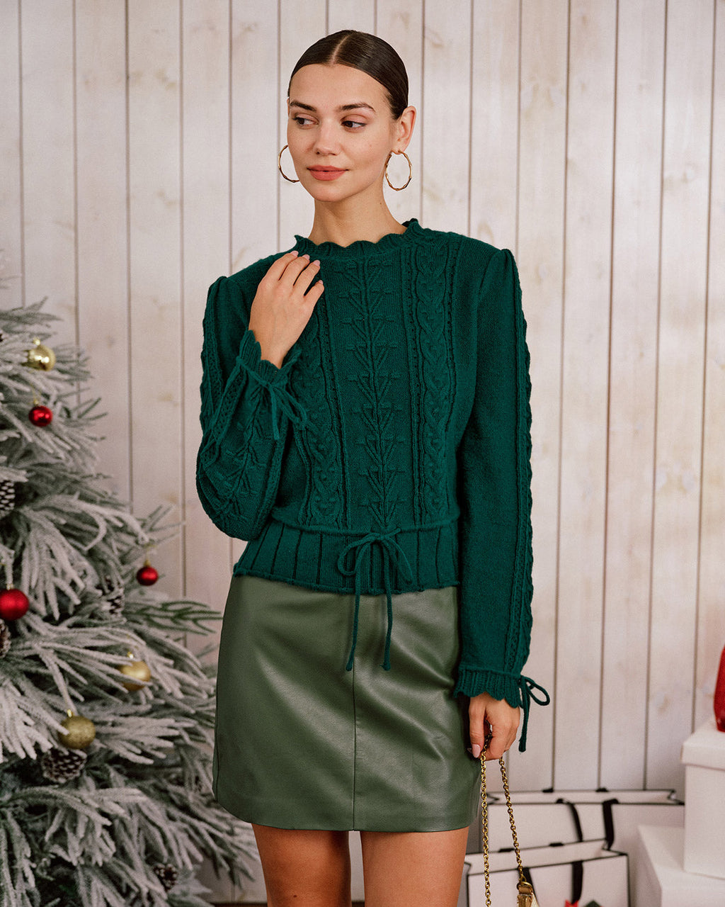 Cable Knit Jumper with Scalloped Hem and Tie Cuffs - Green