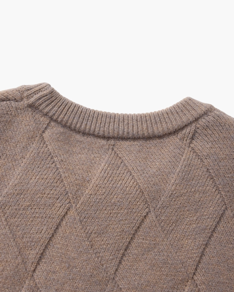 Diamond Knit Crew Neck Jumper with Ribbed Cuffs