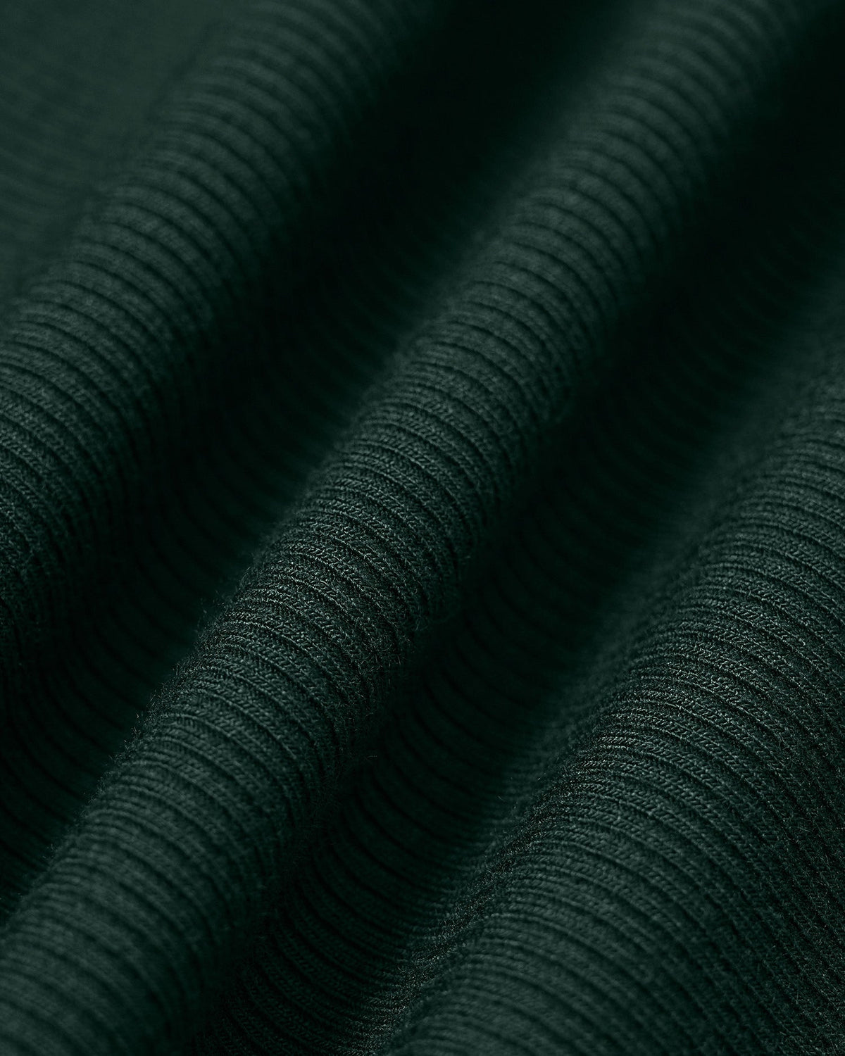 Knitted Midi Dress with Round Neck and Flared Cuffs - Green