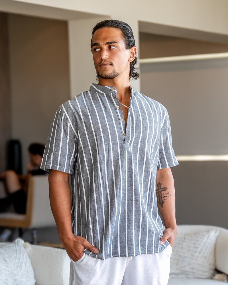 Organic Cotton Knit Polo Shirt with Contrast Collar, Short Sleeve