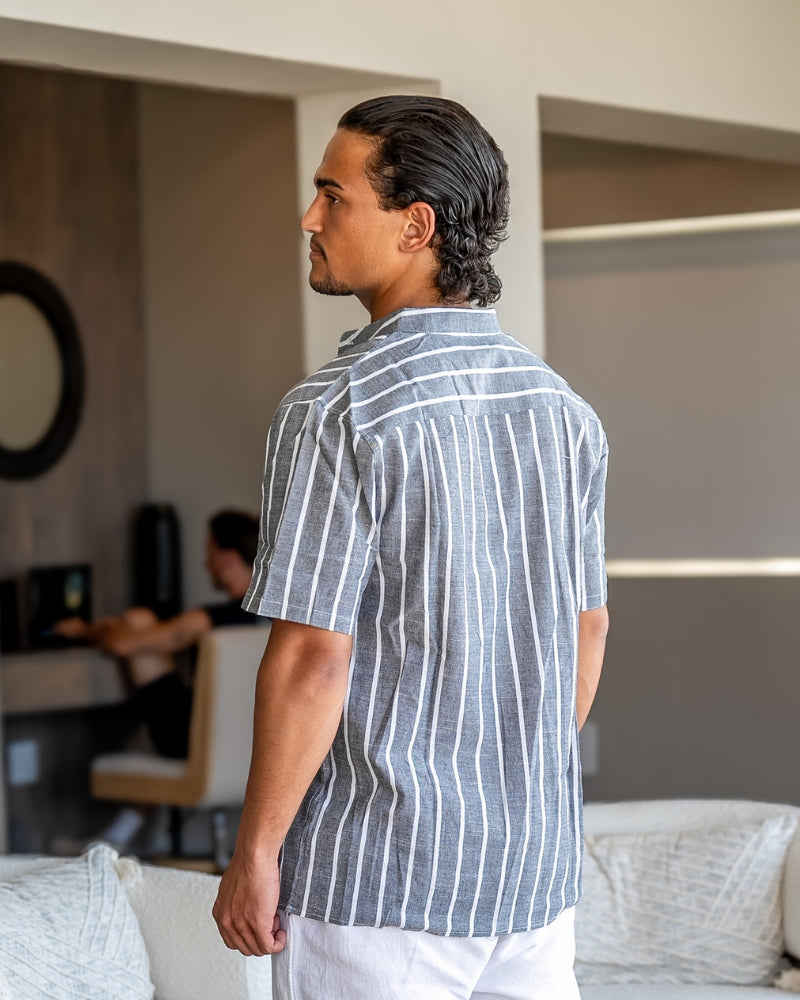 Organic Cotton Knit Polo Shirt with Contrast Collar, Short Sleeve