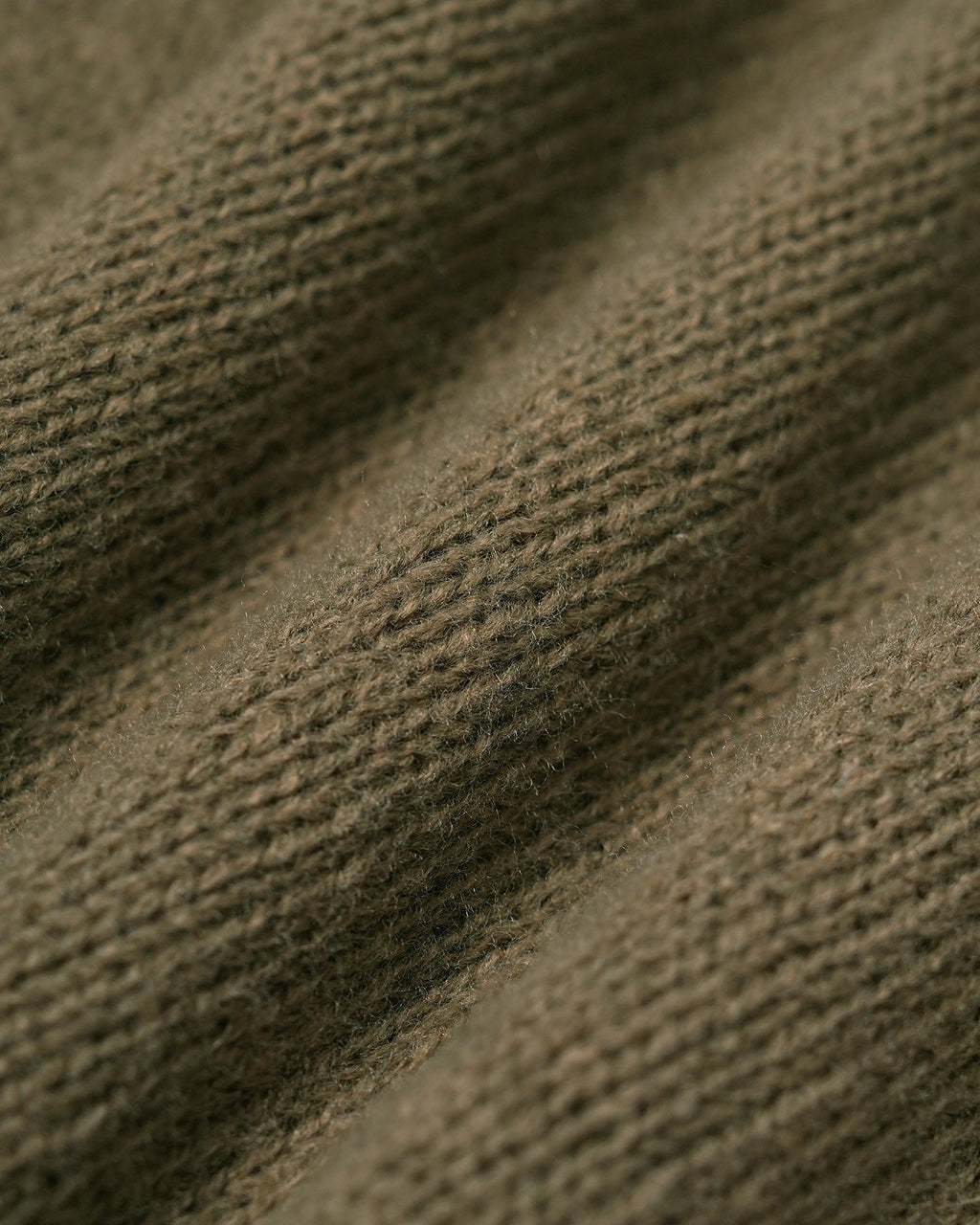 Ribbed Jumper with Round Neck and Scalloped Cuff Edges - Green