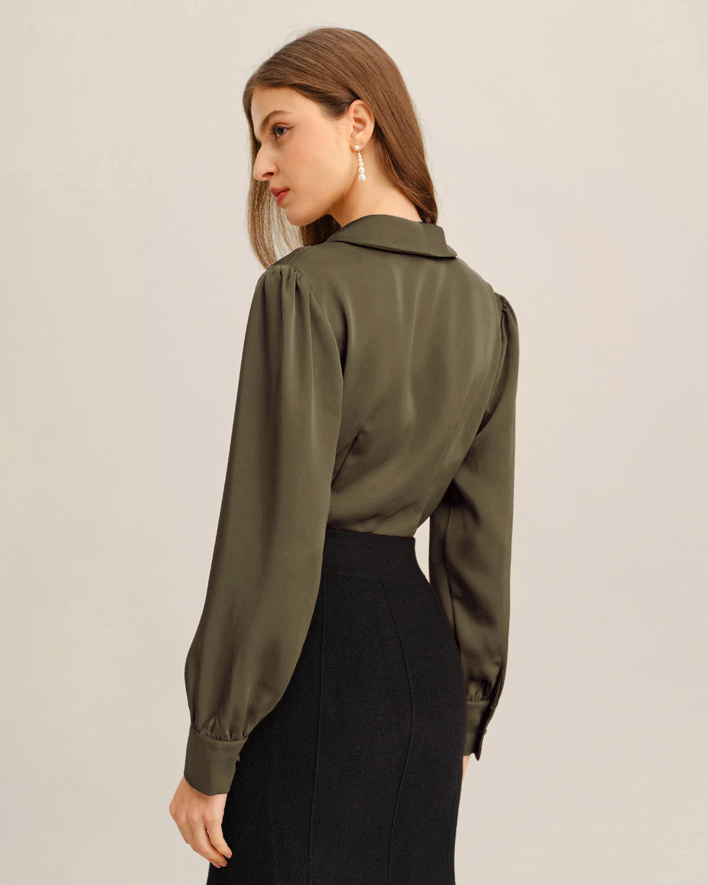 Satin Shirt with Notch Collar and Buttoned Cuffs - Green