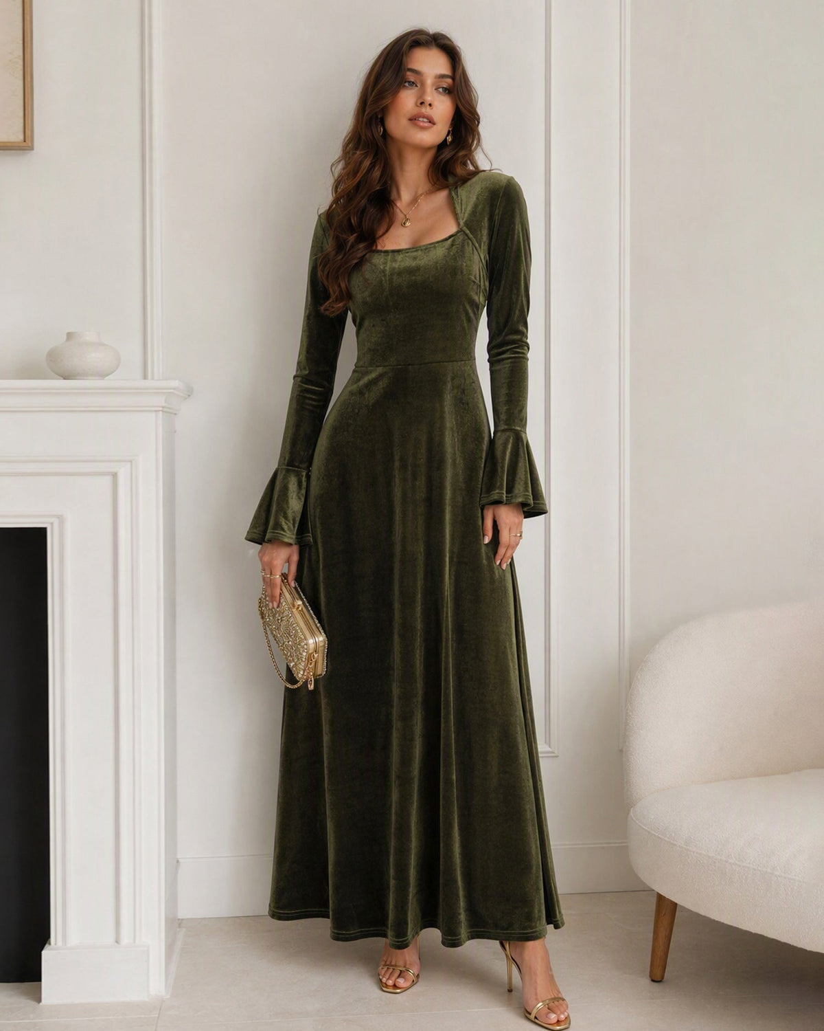 Velvet Maxi Dress with Square Neck and Wide Bell Sleeves - Green