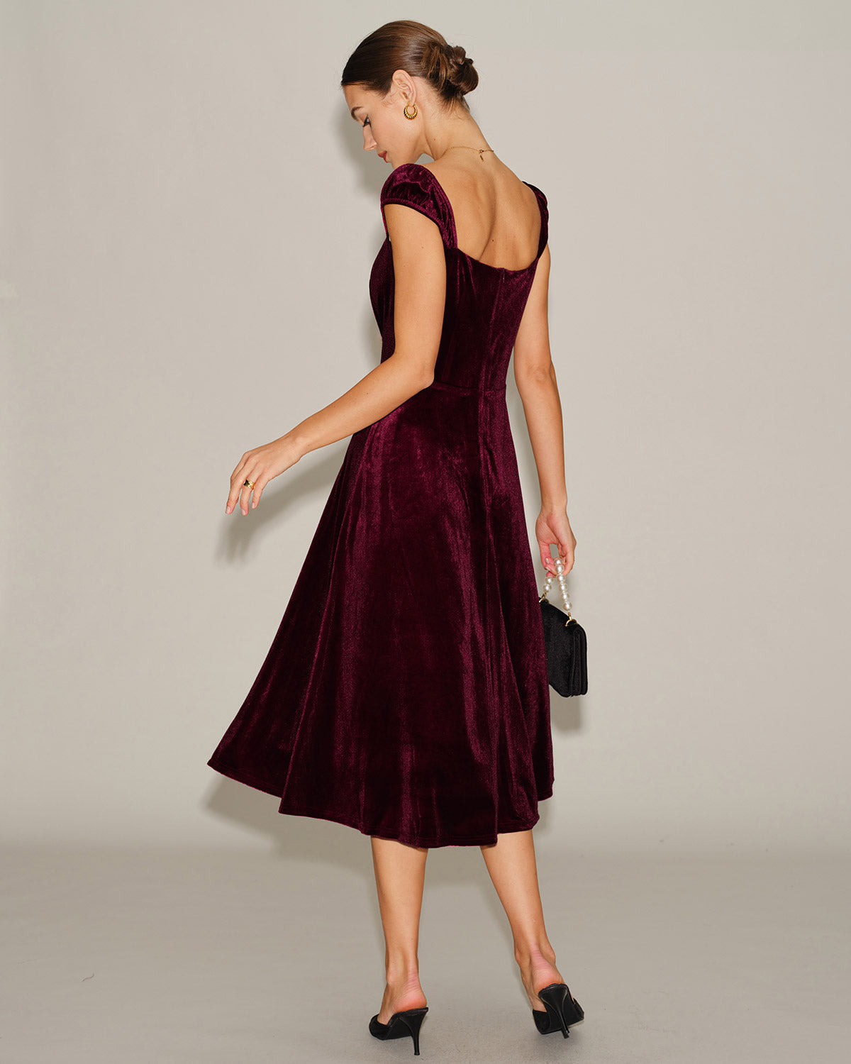 Velvet Midi Dress with Sweetheart Neck and Cap Sleeves - Wine Red